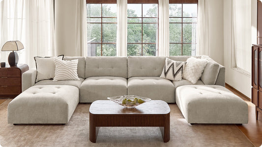 Pantone-Inspired 2026 Interiors: How "Cloud Dancer" Is Shaping the New Year Home