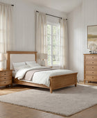 4-Piece Transitional Solid Wood Bedroom Set with 5-Drawer Dresser