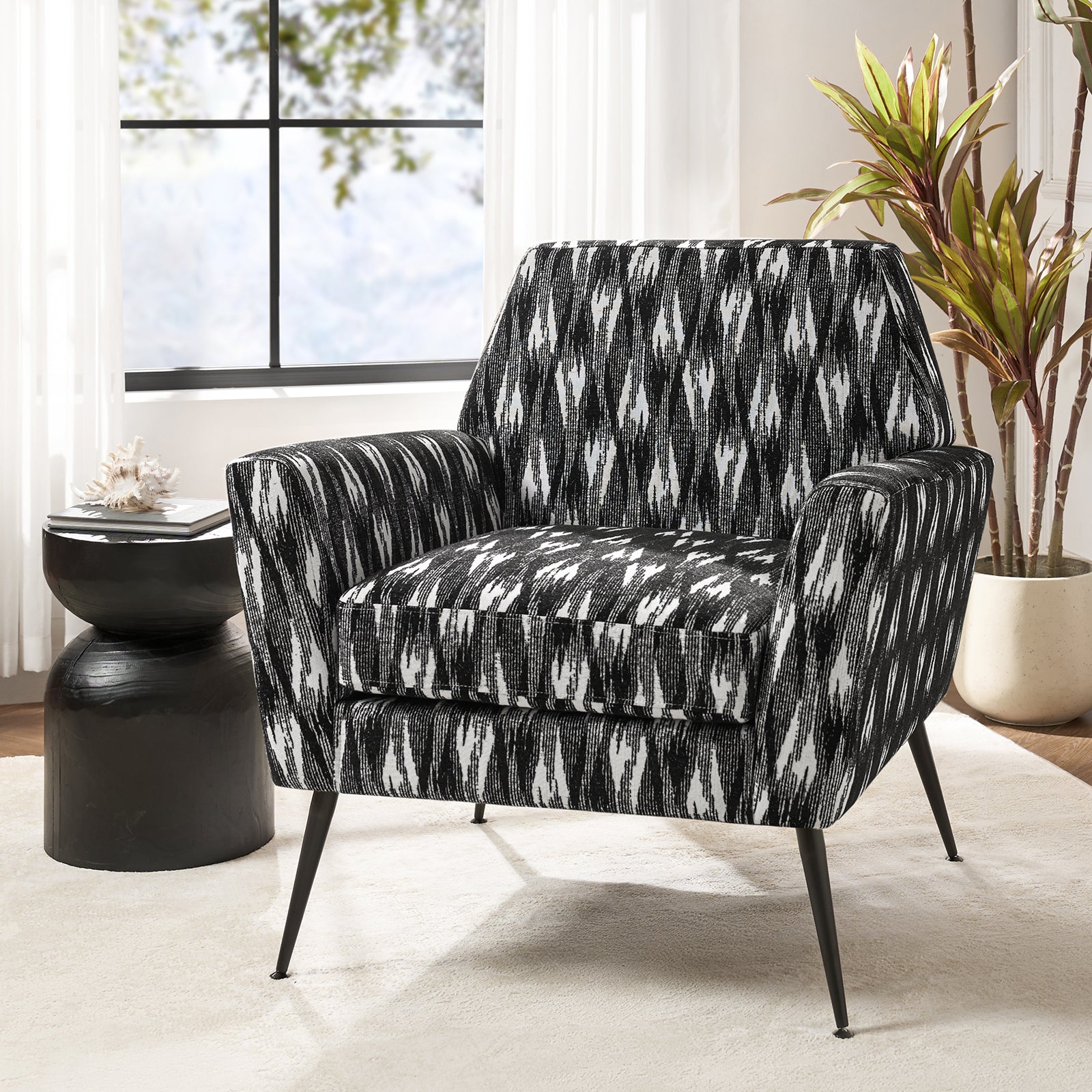 Tony Geometric Pattern Armchair with Square Arms