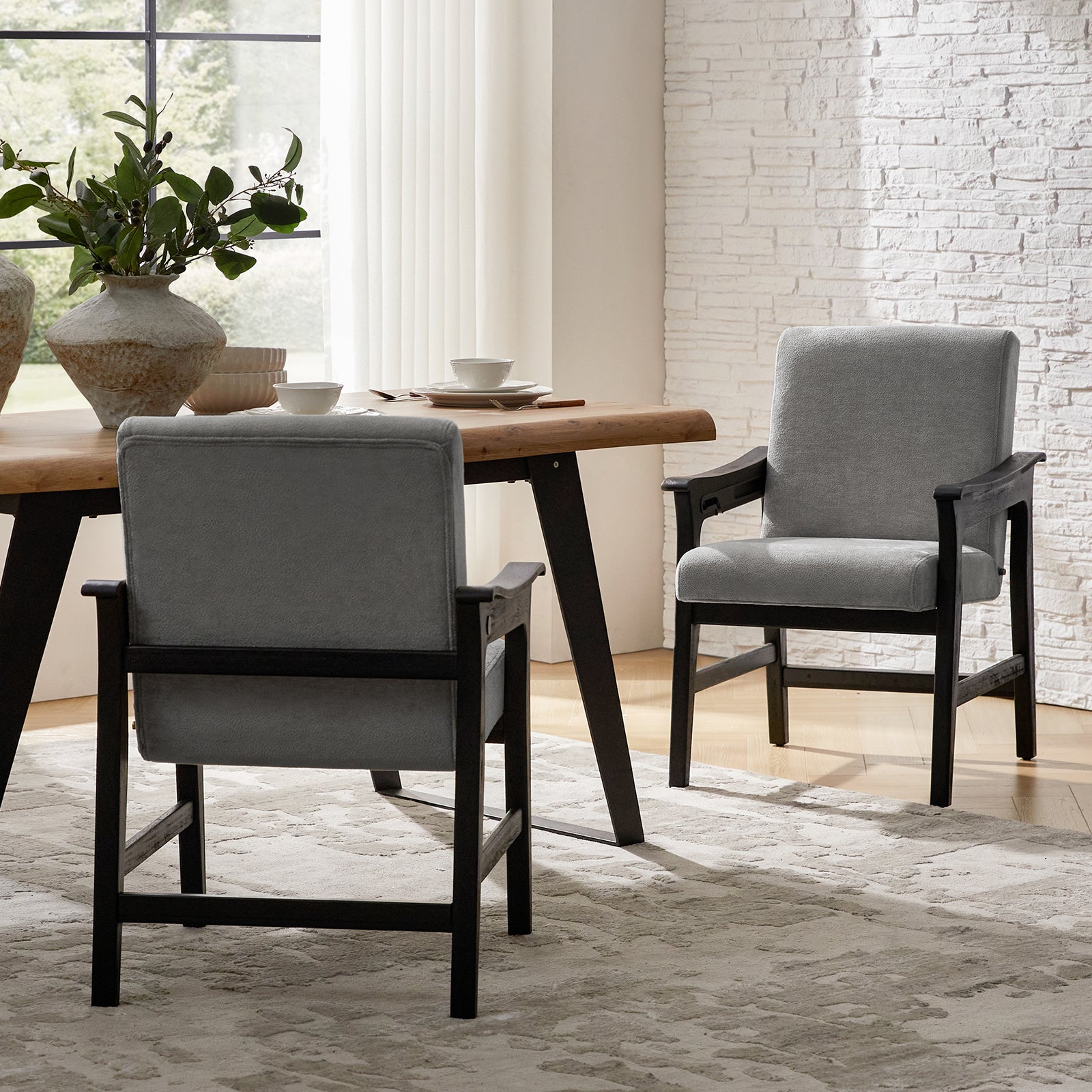 Leo Modern Convertible Chair - Transforms Seamlessly Between Counter Stool and Dining Chair