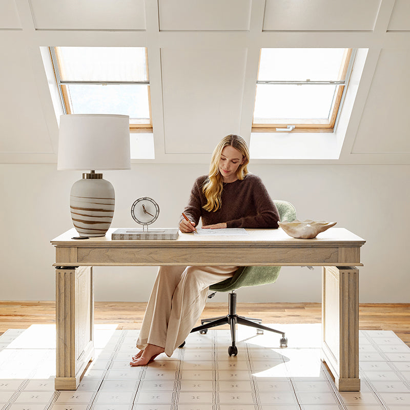 Julia Farmhouse  Electric Adjustable Standing Desk