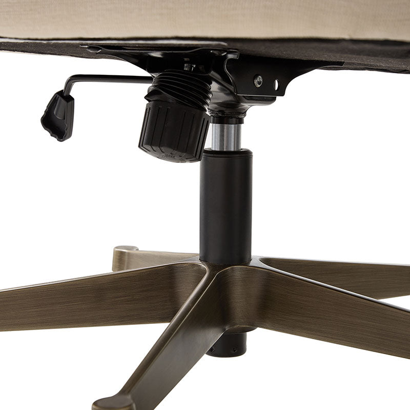 Ricardo  Modern Wingback Office Chair